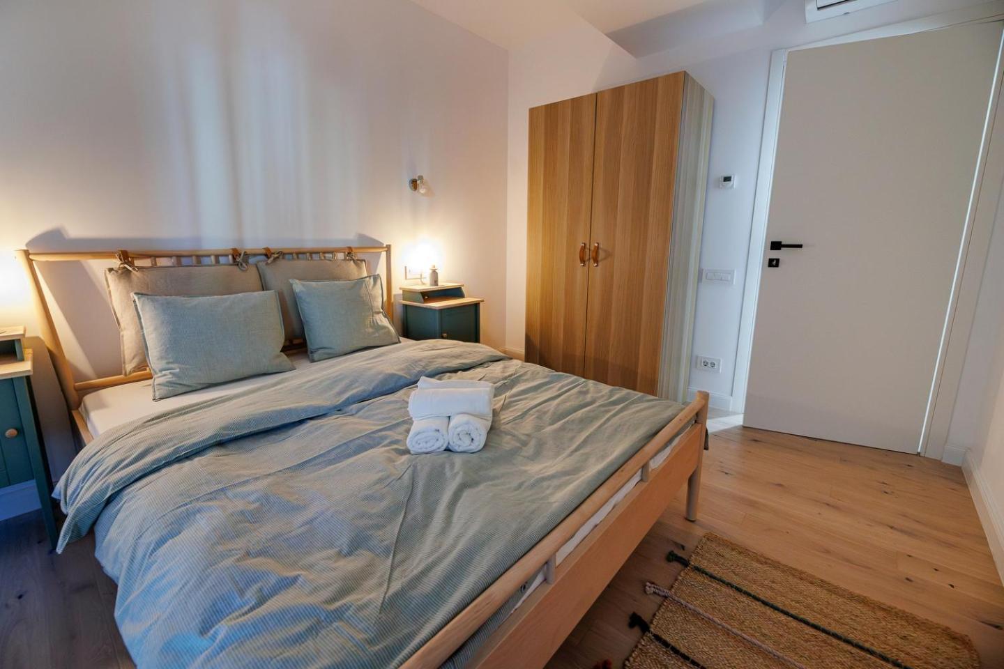 The Corner Luxe Apartment Bukarest Exterior foto